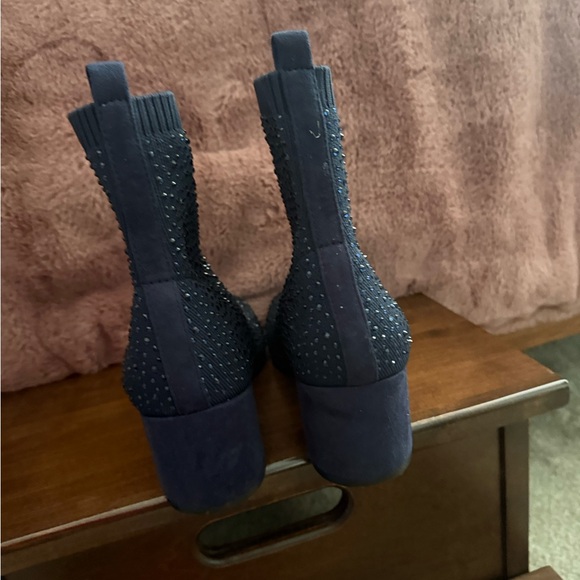 Reaction Kenneth Cole Navy Ankle Booties - Picture 4 of 6